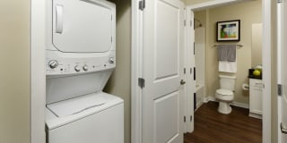 Avalon Hunt Valley and Hunt Valley West Gallery 44