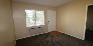 HERITAGE PLAZA Gallery 32