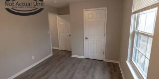 Super cute 3 bedroom duplex Gallery 21