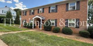 Modern 2 Bedroom Apartment with Water Included on Forsyth St Gallery 5