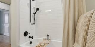 The Kempson Gallery 8