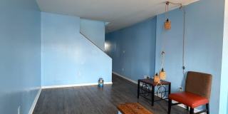 539 GOLD Street Gallery 2