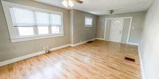 2230 Woodlawn Avenue - $1,350.00/mo. Gallery 7