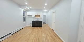 10 Rodwell Avenue Gallery 1