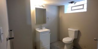 Single Family Home 4 beds 1.5 bath Available Now! Gallery 6