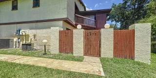 2577 S Park Avenue Gallery 1