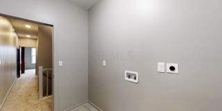 1242 E Mound Street Gallery 18