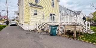 38 Grandview Avenue Gallery 13
