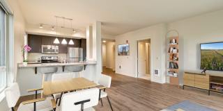 Kirkland Crossing Gallery 23