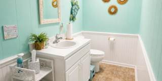 233 COLONIAL Avenue Gallery 61