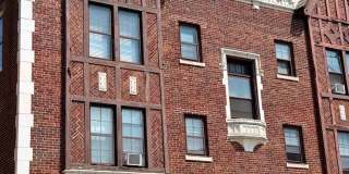 Edgewater Studio with Heat & Cooking Gas Included ~ No Security Deposit ~ Cat Friendly! Gallery 1
