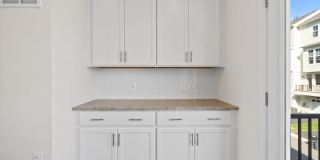 596 WATERMANS DR Gallery 18