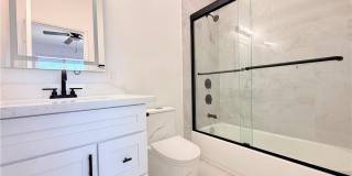 8153 Banana Avenue Gallery 21