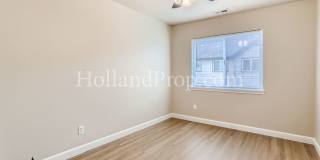 Stunning 4-Bedroom Townhouse with Dual Master Suites and Convenient 2-Car Garage in Hillsboro! Gallery 25