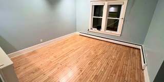 959 Lawrence St Gallery 11