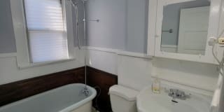 1061 Parsons Ave Gallery 25