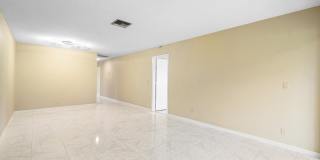 1641 NW 19th Terrace Gallery 13