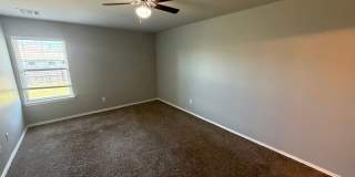 Beautiful 3 Bed 2 Bath in Moore Gallery 5