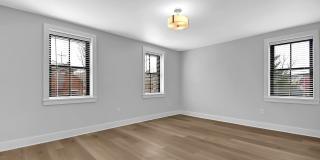 88 W Frankfort Street Gallery 7