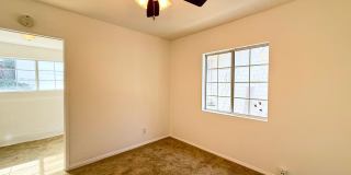 Welcome to your beautiful beach cottage, perfectly situated in Ocean Beach! Gallery 6