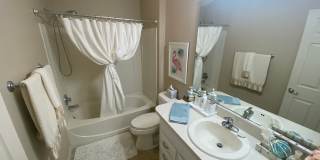 Beautiful Fully Furnished, SEASONAL RENTAL, Courtyard Villa In the Cottages at Summerchase Gallery 17