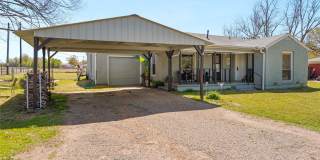 813 N Winnsboro Street Gallery 1