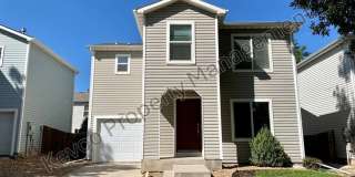 Four Bedroom Home with Mowing Services Four Bedroom Home with Mowing Services Gallery 1