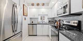 711 S Hollybrook Dr Gallery 6