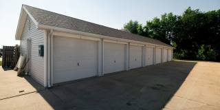 Saylorville Lakeside Gallery 32