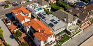 2428 The Strand Gallery 5