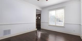 1106 DEVINE Circle NE 1106 DEVINE Circle NE Gallery 21