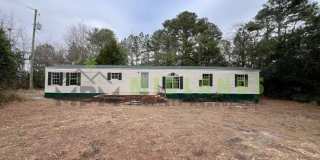 575 Forts Pond Road Gallery 1