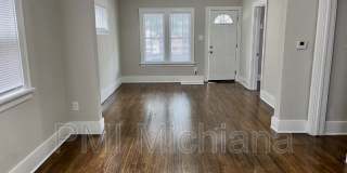 221 E 8th St Gallery 1