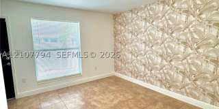 1968 NW 4th Ct Gallery 1