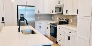 The Venue on South Main Gallery 54