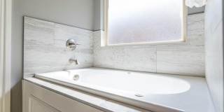 LUXURY 3 Bedroom 2 Bathroom Home in Piedmont Schools w/Storm Shelter- Neighborhood Pool and Park Gallery 22