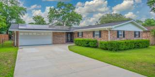 Beautifully Renovated All-Brick 4 Bedroom Home with Modern Upgrades! Gallery 1