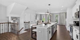 1445 Creekside Circle Gallery 10