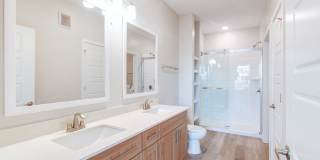 Tapestry Nona Gallery 10