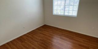 75 N Valle Verde Dr #625 ! 2 Bed / 1 Bath ! Gallery 18