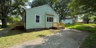 2bed/1bath w/ detached garage! Gallery 20