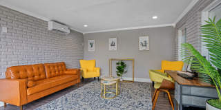 Arbor Place Gallery 13