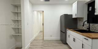 5413 SW 23rd St Gallery 2