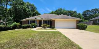 3 Bedroom 2 Bath 2 Car Garage, North Columbus Gallery 1