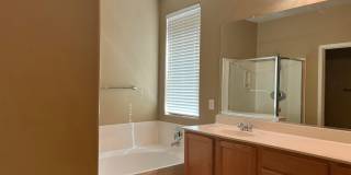 6734 W Blackstone Lane Gallery 21