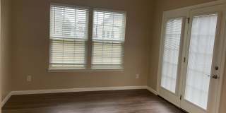 Beautiful, Newer Built Home in Riverside Gallery 5