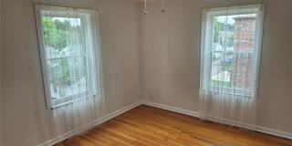 3947 Jamieson Avenue Gallery 10