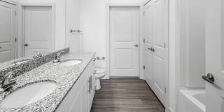 The Vandy Apartments Gallery 18