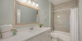900 PADDLEBOARD CT TOWNHOUSE IN HEART OF MELBOURNE Gallery 20