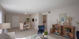 Grand Oaks Apartment Gallery 12